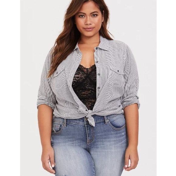 TORRID BLACK LACE BRAMI BRALETTE - Picture 4 of 6